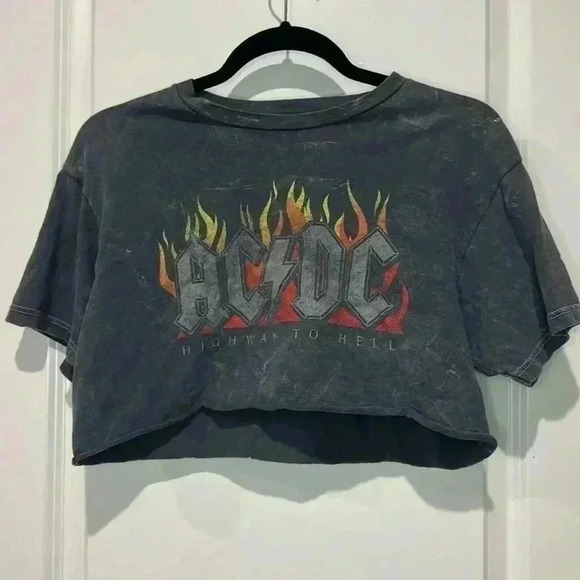 AC/DC CROP TOP - Picture 1 of 4